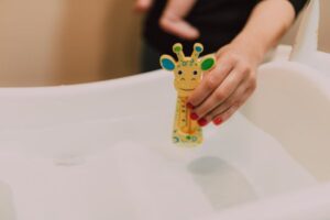 Best Bath Temperature for a Newborn