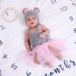 newborn monthly milestone photo ideas